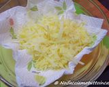 Foto del passaggio 5 della ricetta Nuvole d'uovo con rosti di patate e guacamole