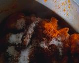 A picture of step 4 of Shaljam Gosht.