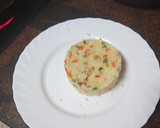 Foto del paso 2 de la receta: Huevo frito sobre salteado de cuscús y verdura