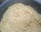 A picture of step 2 of Besan barfi.