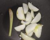 Foto langkah ke 2 dari resep Tumis Sarden Bombay Telur Puyuh #405²¹.