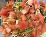 Foto del paso 2 de la receta: Fideos de zucchini con jamón serrano y queso ibérico