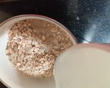 A picture of step 1 of Oats Smoothie.