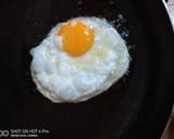 Sunny side up egg#breakfastquickfix recipe step 2 photo
