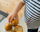 Foto langkah ke 3 dari resep [Eps. 62] Meatball Hati Ayam & Wortel (Snack Mpasi) 🧆🥕.