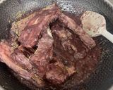A picture of step 3 of Beef low ribs stew.