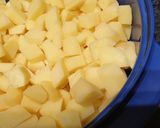 Une image de l'étape 1 de Pomme de terre en cocotte MAGIMIX.
