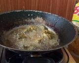 Foto langkah ke 8 dari resep Ayam Goreng Lengkuas.