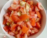 Hình bước làm 1 của món Pasta with Bolognese sauce (Mì Ý sốt thịt bò bằm)