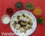 A picture of step 5 of हेल्दी चटपटी इडली चाट.