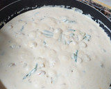 Foto del paso 4 de la receta: Espaguetis con gambón, espárragos y ajetes