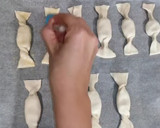 Foto del paso 6 de la receta: Aperitivos bolitas de Navidad con queso de cabra