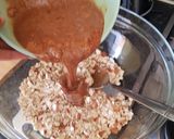A picture of step 4 of Peanut butter granola.