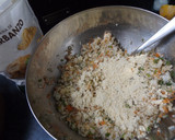Foto del paso 1 de la receta: Bolas de arroz rellenas de morcilla