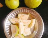 A picture of step 1 of Guava Mojito 🍹🍹🥂.