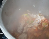 Foto del paso 3 de la receta: Conejo en salsa de verduras (olla rápida)