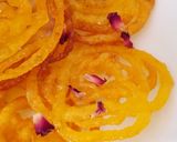 A picture of step 7 of Instant Jalebi.