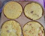 Foto langkah ke 4 dari resep Golden Potato Pies.