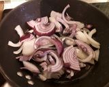 A picture of step 1 of Sig's Porkloin Steak with Pepper & Onion Sauce.