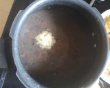 A picture of step 3 of Dal Makhani.