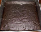 Foto langkah ke 6 dari resep Eggless Chocolate Cake (no mixer) 🍰.