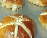 Foto langkah ke 3 dari resep Korean Garlic Cream Cheese Bread.