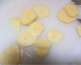 Foto del paso 1 de la receta: Papas al horno para guarnición