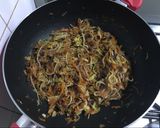 Foto del paso 4 de la receta: ARROLLADITOS PRIMAVERA 💐🥢
