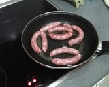 Foto del paso 2 de la receta: Salchichas frescas al vino