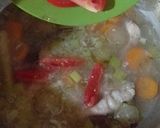 Foto langkah ke 5 dari resep Sup Belimbing Ikan Gabus.