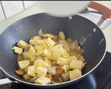 Foto del paso 5 de la receta: Wok de pavo (o como aprovechar el arroz blanco sobrante)
