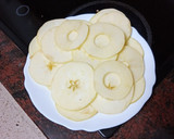 Foto del paso 2 de la receta: Rollitos de manzana, melocotón y crema pastelera