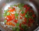 Foto del paso 1 de la receta: Sopas de tomate extremeñas con patata