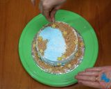 Foto langkah ke 14 dari resep Tutorial Menghias Kue Tema “Pantai” dengan Buttercream (Simple Decor).
