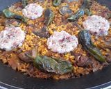 Foto del paso 13 de la receta Arroz seco de pies de cerdo, alcachofas y pimientos del padrón