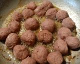 A picture of step 3 of Meatballs and Rice.