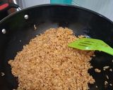 Foto langkah ke 4 dari resep Nasi Goreng Sarden.