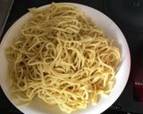 Foto del paso 5 de la receta: La yakisoba 〜fideos frito estilo japonés 〜