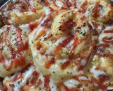 Foto langkah ke 8 dari resep Pizza Roll.