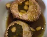 चटपटी पानी पूरी(chatpati pani poori recipe in hindi) रेसिपी चरण 6 फोटो