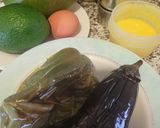 Foto del paso 1 de la receta: Timbal de aguacate, berenjena, mango y más cositas - Una delicia
