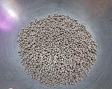 A picture of step 1 of Roasted Red Poha Chiwda.