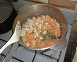Foto del paso 3 de la receta: Ravioles con pollo a la crema