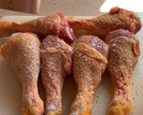 Foto del paso 1 de la receta: Muslos de pollo en salsa