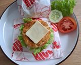 Foto langkah ke 7 dari resep Nasi Burger.