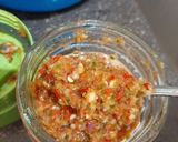 Foto langkah ke 2 dari resep Cumi Asin Balado Cabe ijo.