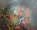Foto del paso 3 de la receta: Estofado de ternera/ Carne en salsa