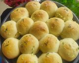 स्टफ्ड गार्लिक रोल (Stuffed Garlic Roll Recipe In Hindi) रेसिपी चरण 6 फोटो