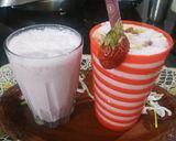 A picture of step 5 of Strawberry Malt Shake.