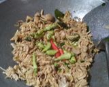 Foto langkah ke 5 dari resep Ayam suwir manis (ora) pedas.